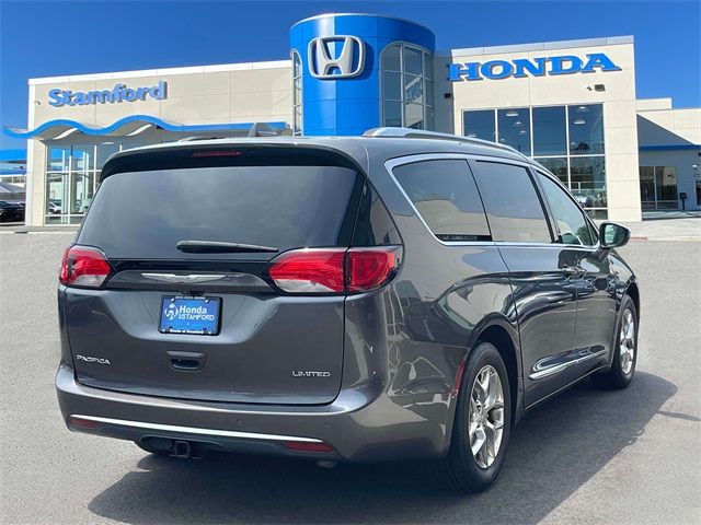 2017 Chrysler Pacifica Limited