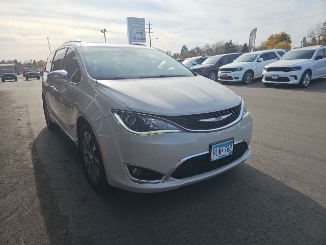 2017 Chrysler Pacifica Limited