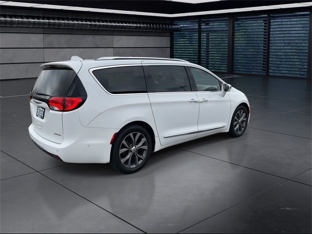 2017 Chrysler Pacifica Limited