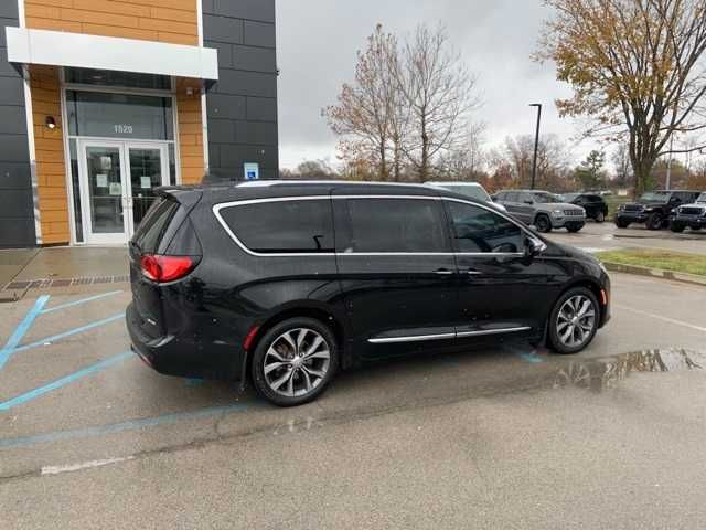 2017 Chrysler Pacifica Limited