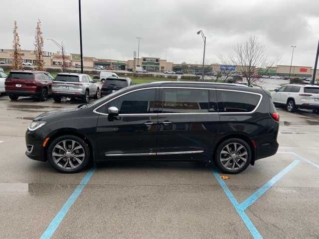 2017 Chrysler Pacifica Limited