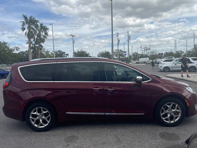 2017 Chrysler Pacifica Limited