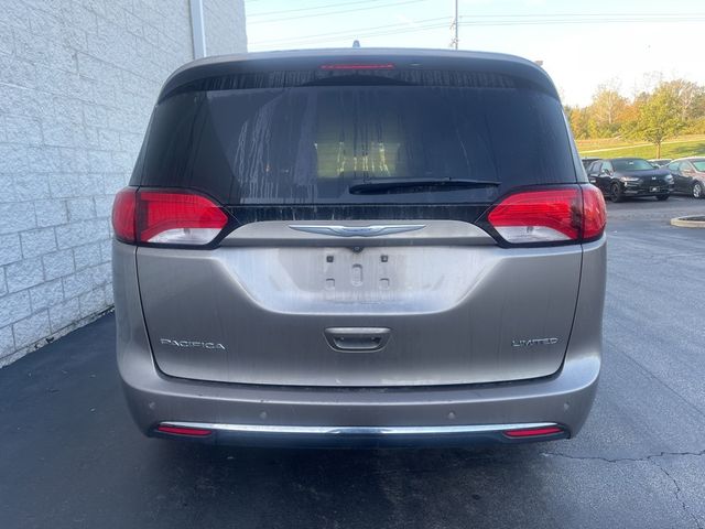 2017 Chrysler Pacifica Limited