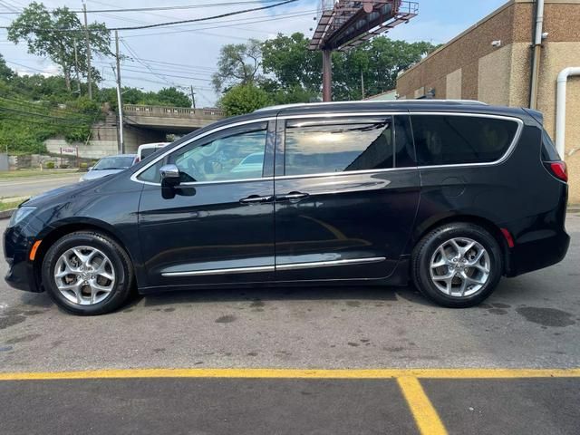 2017 Chrysler Pacifica Limited