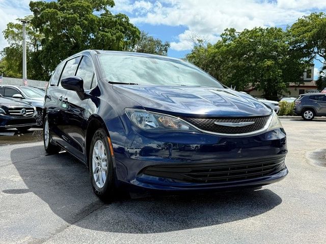 2017 Chrysler Pacifica Touring