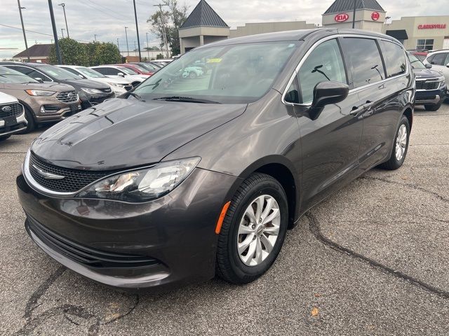 2017 Chrysler Pacifica Touring