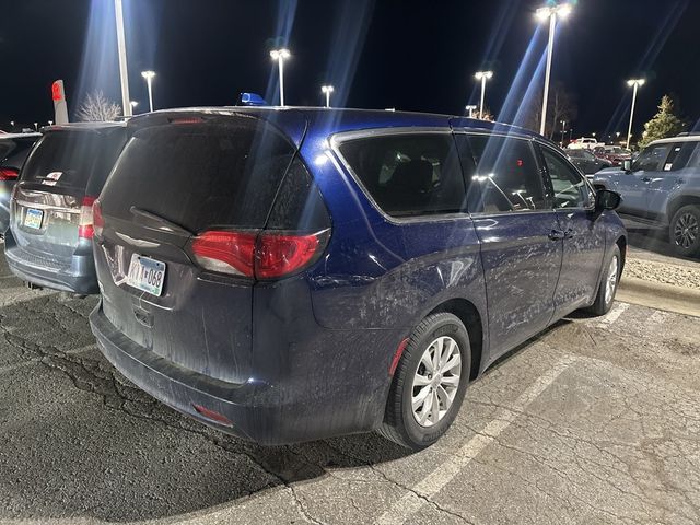 2017 Chrysler Pacifica Touring