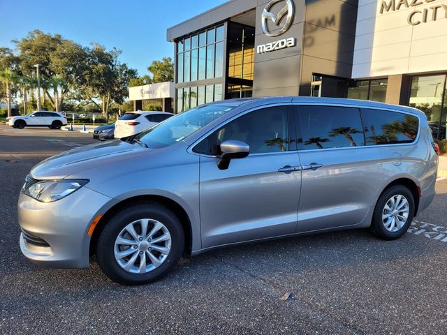 2017 Chrysler Pacifica Touring