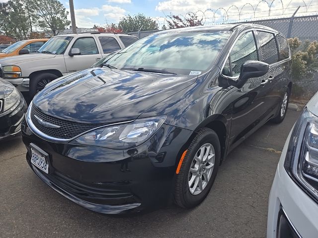 2017 Chrysler Pacifica Touring