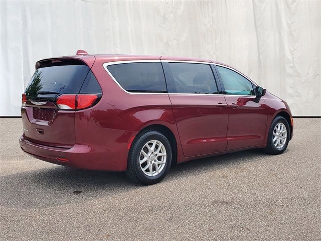 2017 Chrysler Pacifica Touring