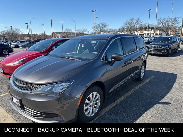 2017 Chrysler Pacifica Touring