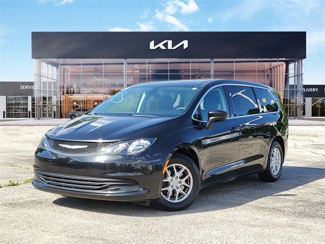 2017 Chrysler Pacifica Touring