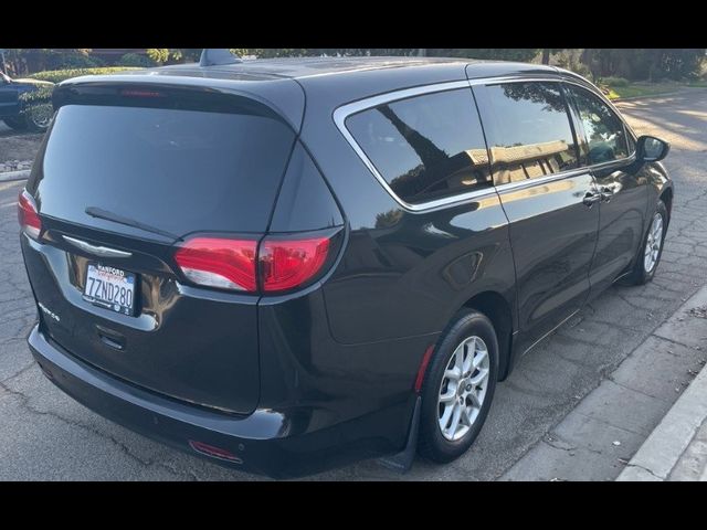 2017 Chrysler Pacifica Touring