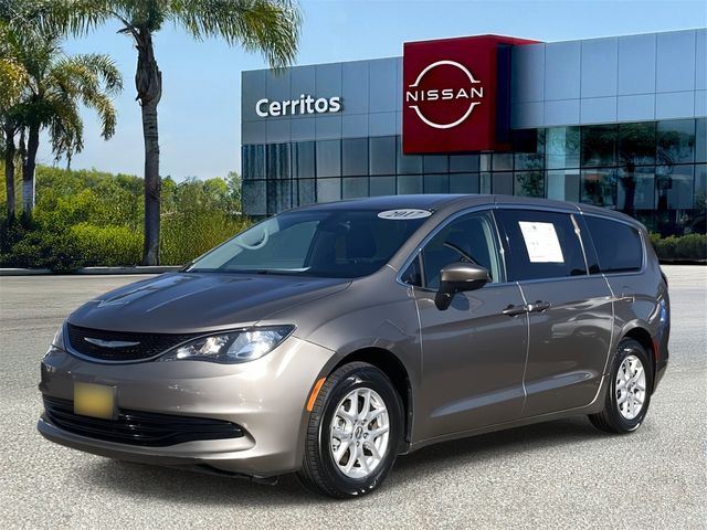 2017 Chrysler Pacifica Touring