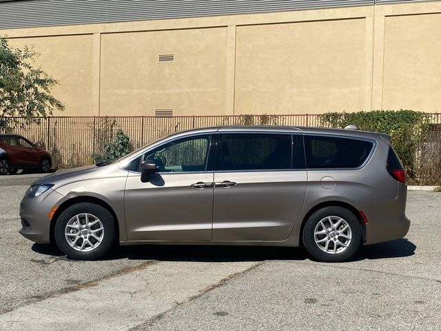 2017 Chrysler Pacifica Touring