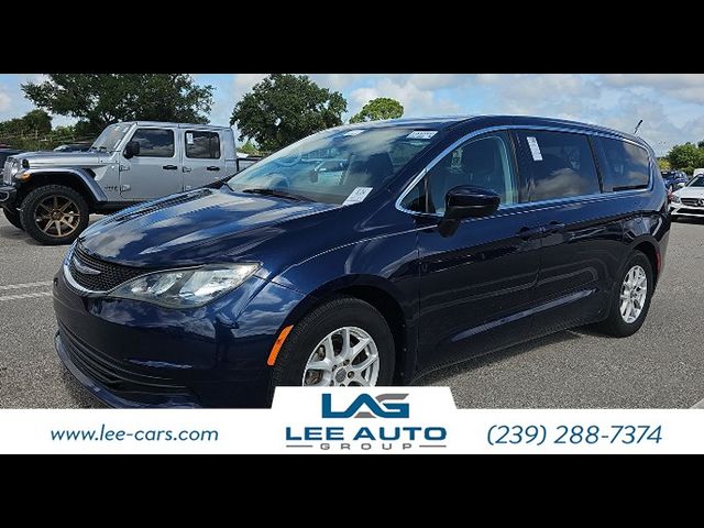 2017 Chrysler Pacifica Touring