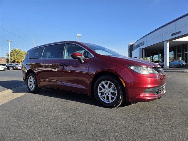 2017 Chrysler Pacifica Touring