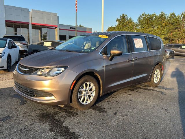 2017 Chrysler Pacifica Touring