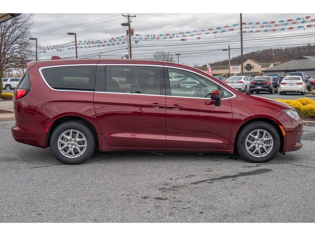 2017 Chrysler Pacifica Touring