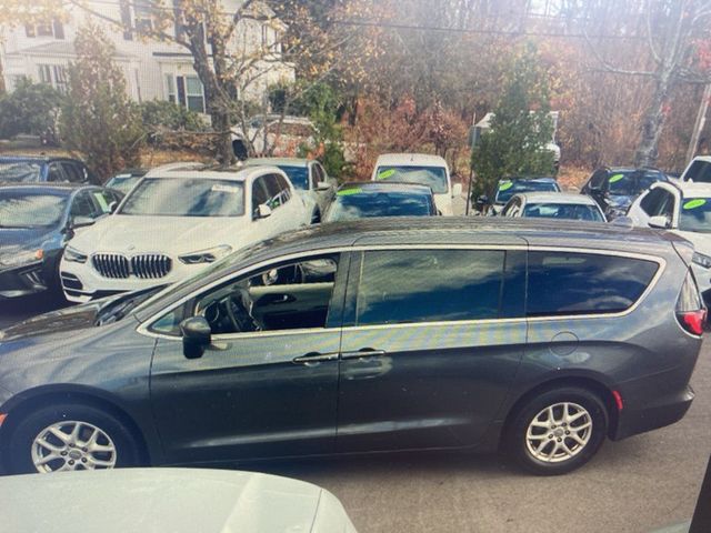 2017 Chrysler Pacifica Touring