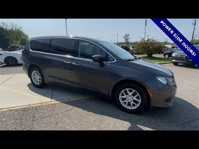 2017 Chrysler Pacifica Touring