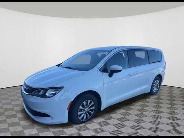 2017 Chrysler Pacifica Touring