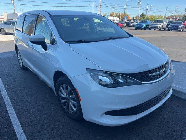 2017 Chrysler Pacifica Touring