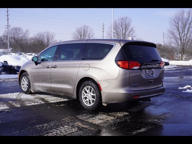 2017 Chrysler Pacifica Touring