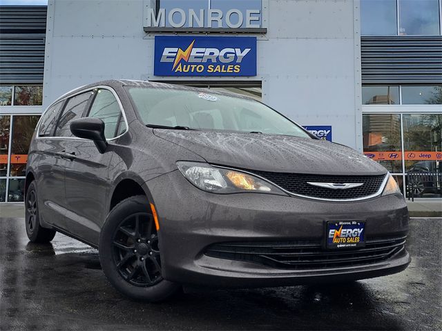 2017 Chrysler Pacifica Touring