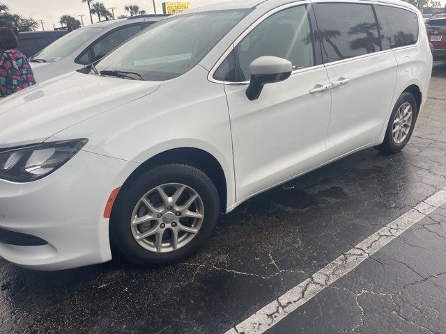 2017 Chrysler Pacifica Touring