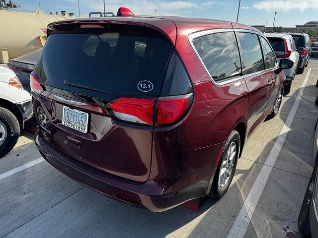 2017 Chrysler Pacifica Touring