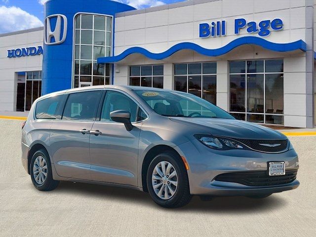 2017 Chrysler Pacifica Touring