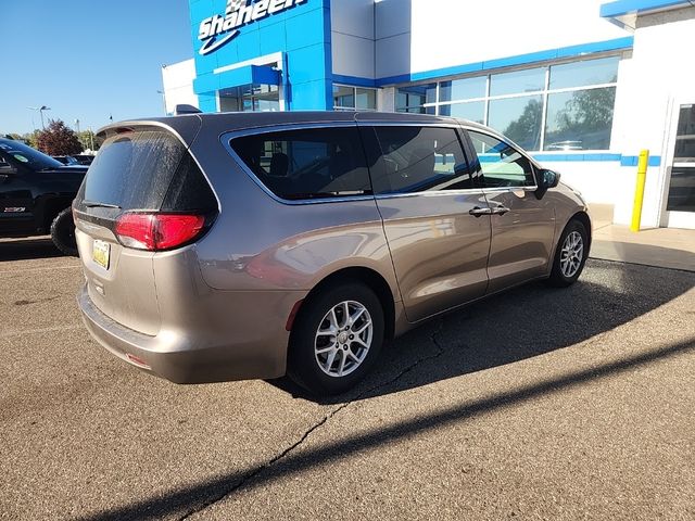 2017 Chrysler Pacifica Touring