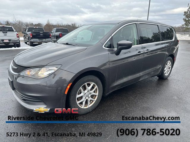 2017 Chrysler Pacifica Touring