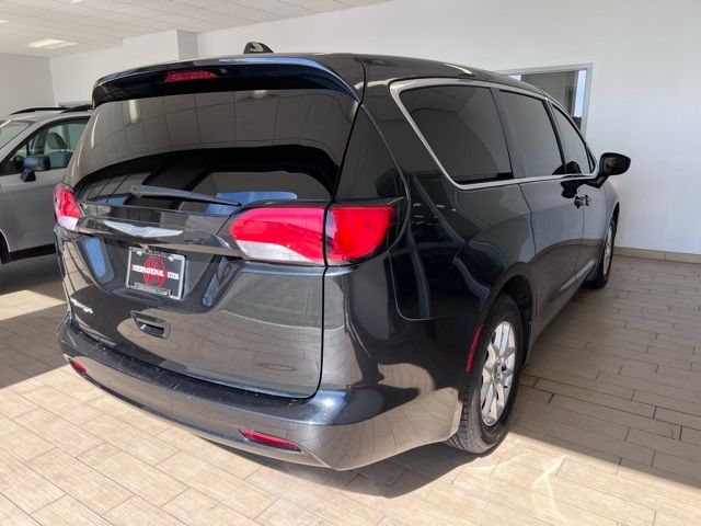2017 Chrysler Pacifica Touring
