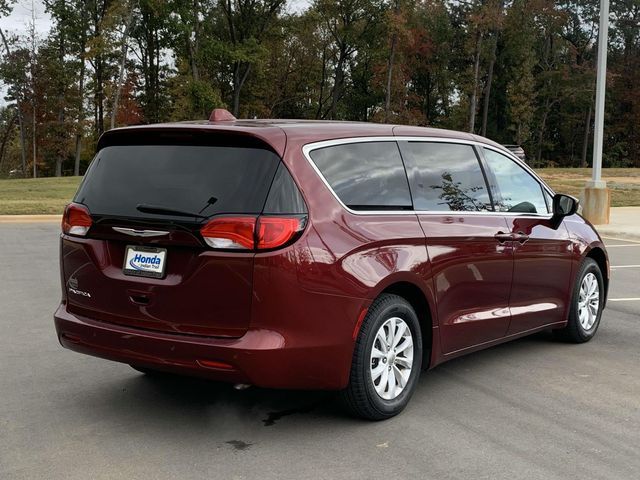 2017 Chrysler Pacifica Touring