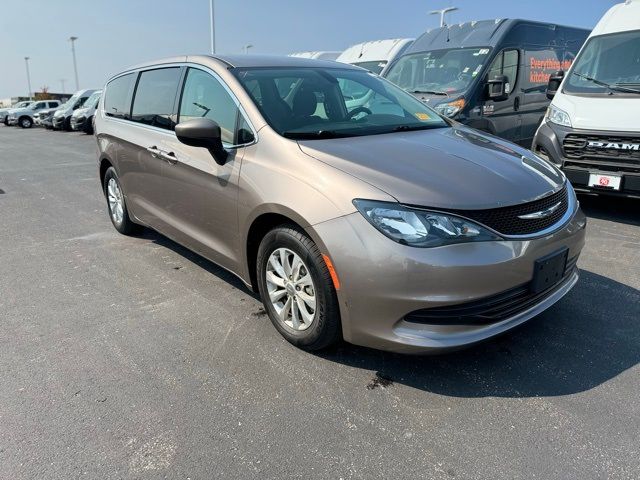 2017 Chrysler Pacifica Touring