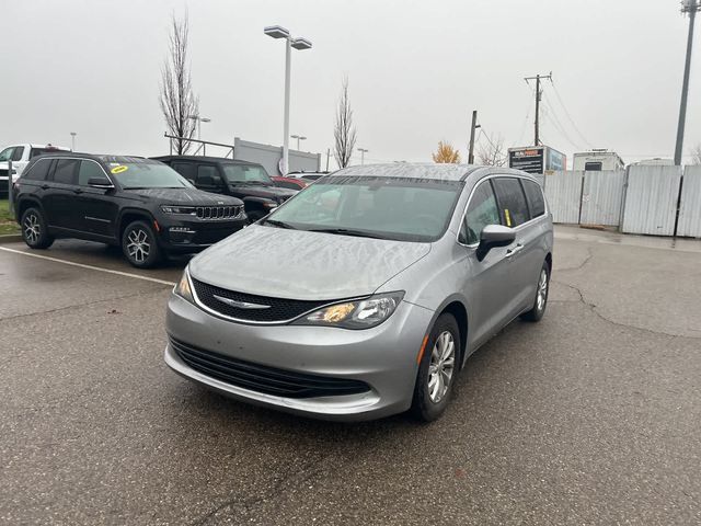 2017 Chrysler Pacifica Touring