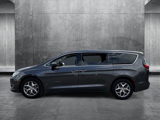 2017 Chrysler Pacifica Touring Plus