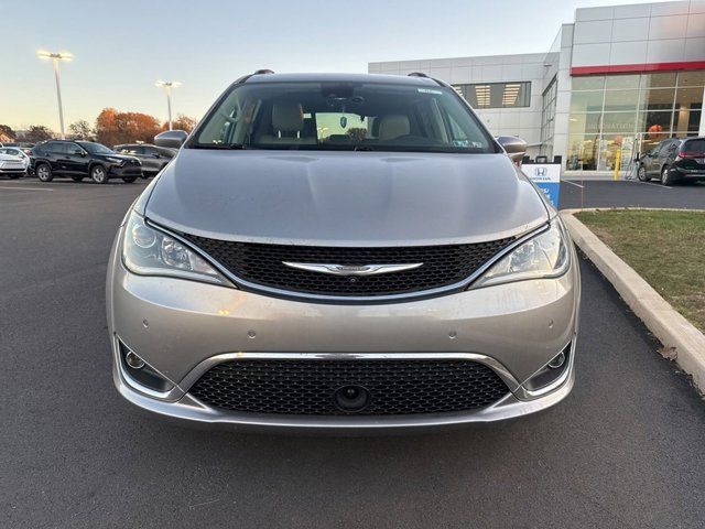 2017 Chrysler Pacifica Touring-L Plus