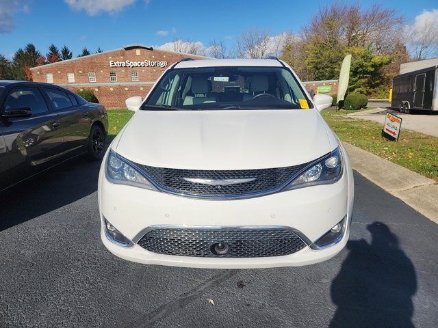 2017 Chrysler Pacifica Touring-L Plus