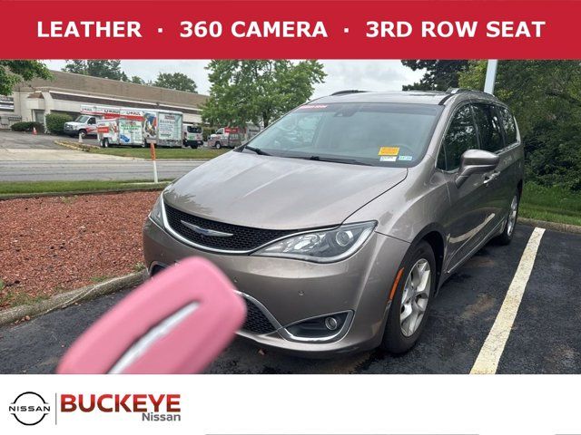 2017 Chrysler Pacifica Touring-L Plus