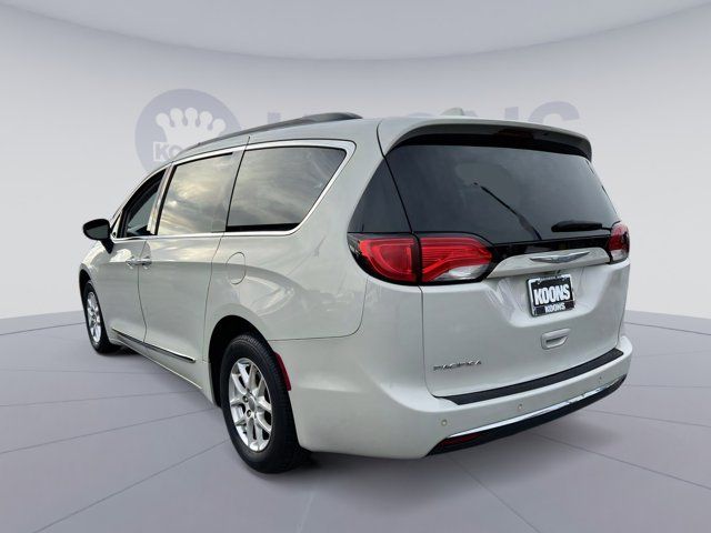 2017 Chrysler Pacifica Touring Plus