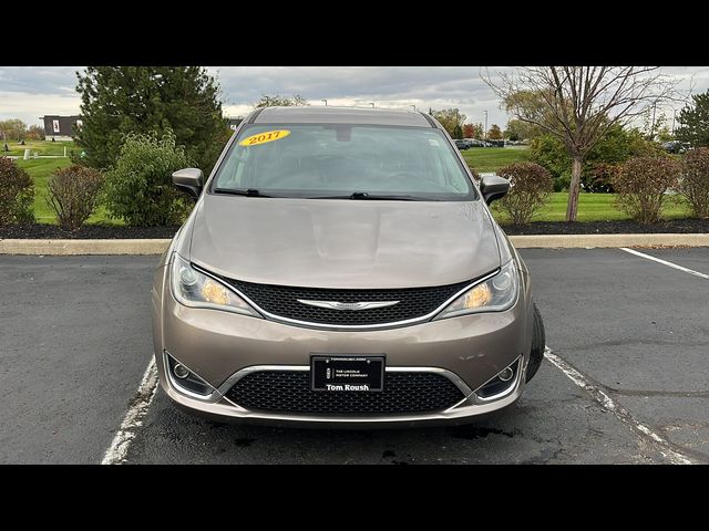 2017 Chrysler Pacifica Touring Plus