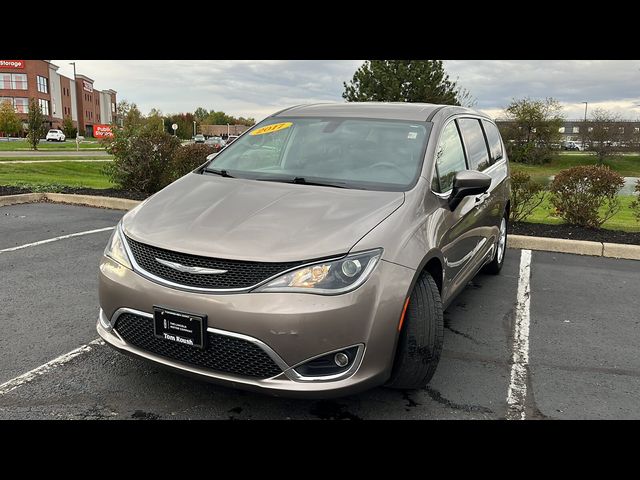 2017 Chrysler Pacifica Touring Plus