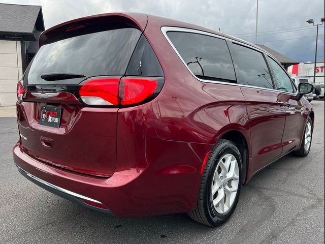 2017 Chrysler Pacifica Touring Plus