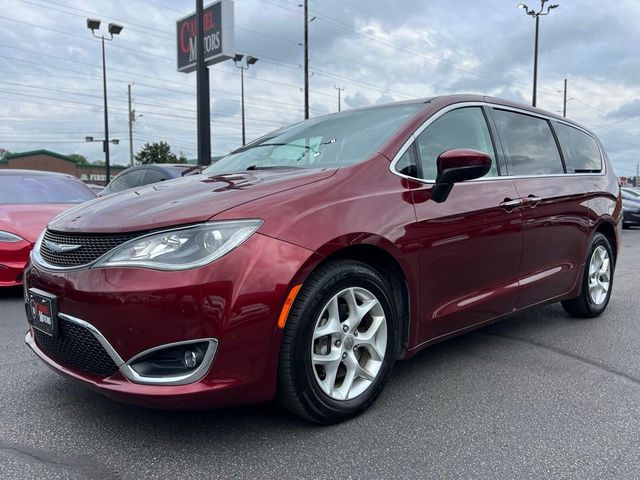 2017 Chrysler Pacifica Touring Plus