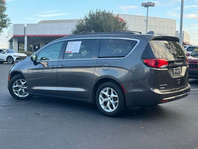 2017 Chrysler Pacifica Touring Plus