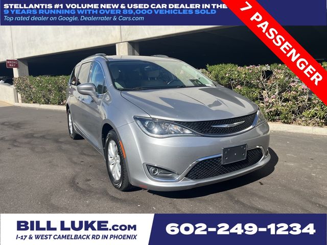 2017 Chrysler Pacifica Touring-L