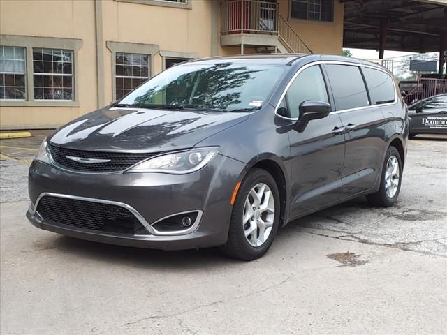 2017 Chrysler Pacifica Touring Plus